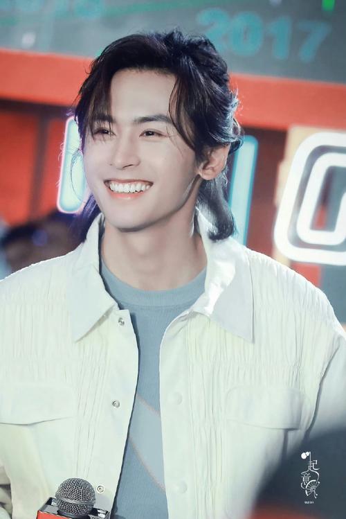 张哲瀚牛宝宝取名 带哲瀚的男孩名字