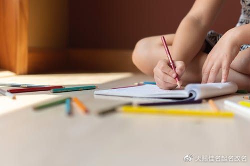 古风诗词起名改名：精选诗经楚辞中好听的男孩名字