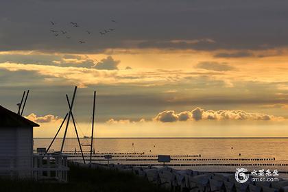 025属蛇女宝宝取名字最佳字_1"