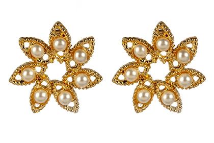 022年正月初一出生男孩起名名字五行缺什么？"