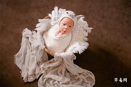 属虎取名宜用偏旁部首有哪些？2022宝宝带宜用字起名