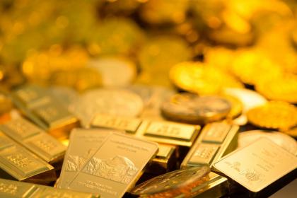 021辛丑年八月十五中秋节出生男孩五行缺土取名大全"