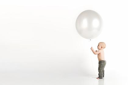 022壬寅年农历六月初三日男孩缺金又缺土怎么起名？"