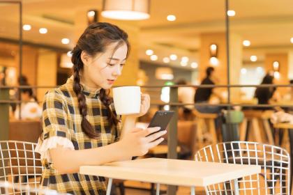 019年腊月二十六大寒女孩五行缺金取什么名字吉利？"