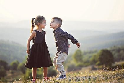 怎么给2019年7月31号巳时出生的男孩起名字