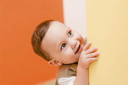 019年3月18号辛时出生的男孩如何起名"