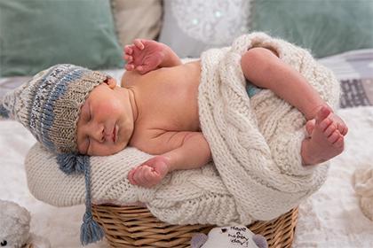 019年4月7男宝宝五行缺木该怎么取名字"