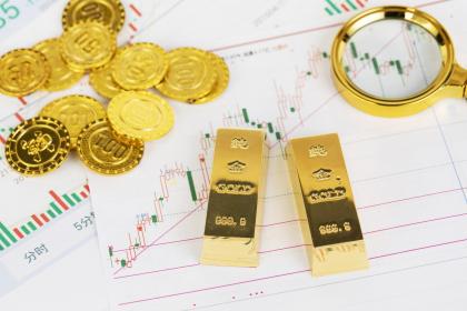 019年3月28号出生的双胞胎男孩起什么名字比较好，五行属什么"