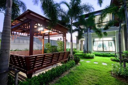 019年4月18日晚上出生的男孩如何取名字合适"