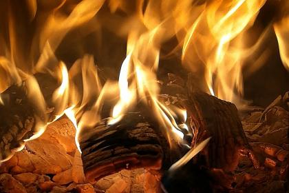 019年9月5号戌时出生的男孩如何起取个大气的名字和五行属性"