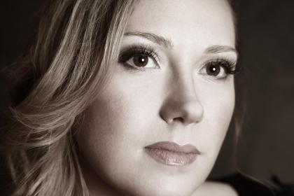 019年出生的白姓女宝宝怎么起名字，姓白女孩寓意好的名字"