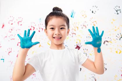 姓荀女孩起名，姓荀女孩好听的名字