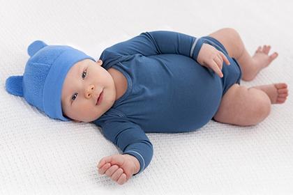 早上八点出生的属羊男孩如何起名，宜用什么字