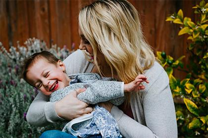 019年8月15号戌时出生的男孩五行属什么"
