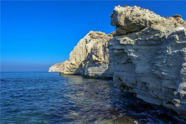 024年阴历12月24日是不是黄道吉日"