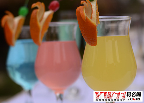 有创意的鲜榨果汁店名