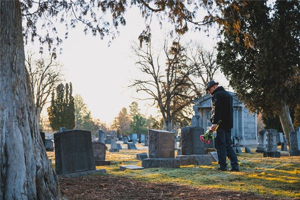 023年农历6月下葬吉日查询,哪几天可以下葬"