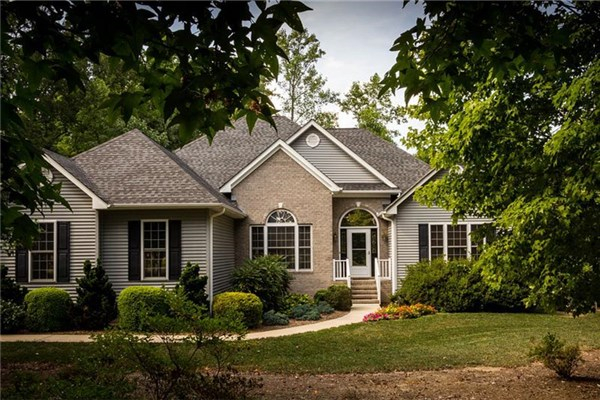 024年1月18日是搬家吉日吗"