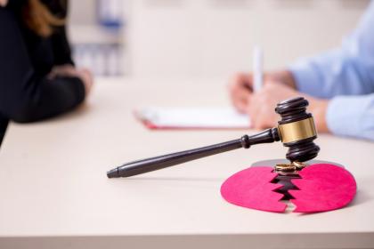 021年农历七月三十日是签约黄道吉日吗？"