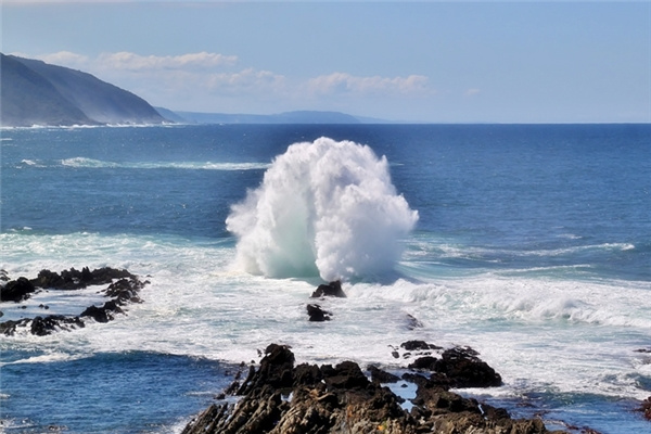 公历2024年4月30日是农历几月几日